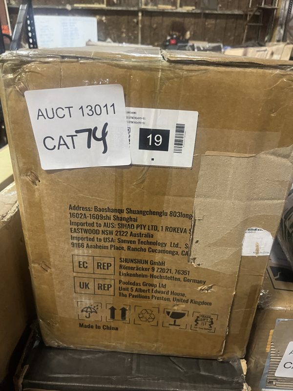 AUCT 13011 CAT 74 - Image 2