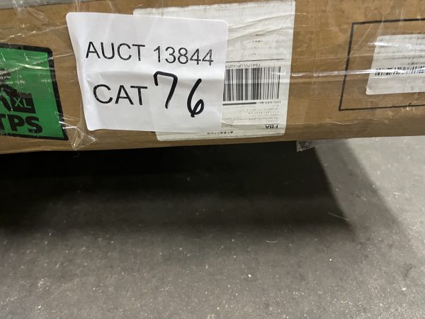 AUCT 13844 CAT 76 - Image 2