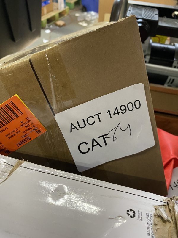 AUCT 14900 CAT 84 - Image 2