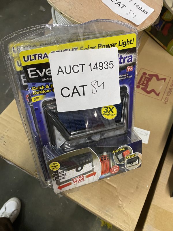 AUCT 14935 CAT 84 - Image 2