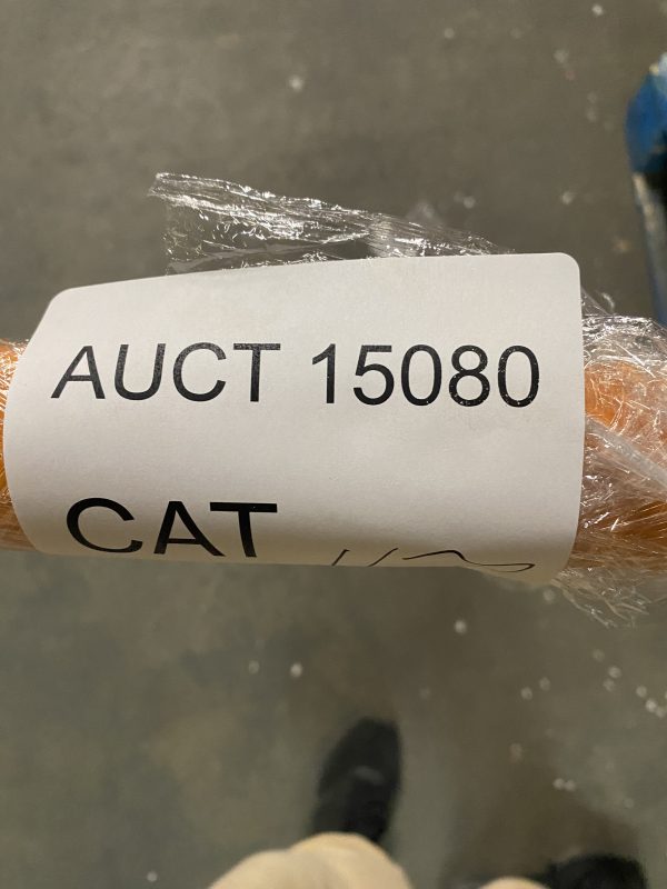 AUCT 15080 CAT 83 - Image 2