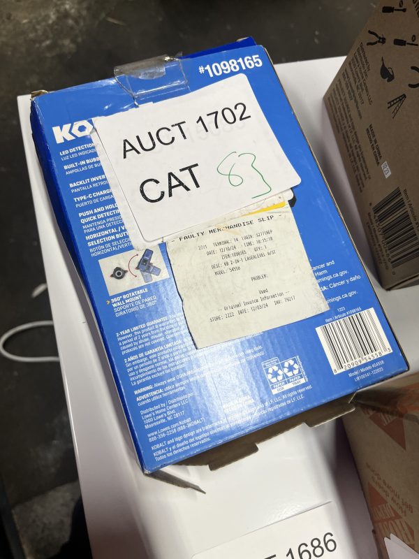 AUCT 1702 CAT 83 - Image 2