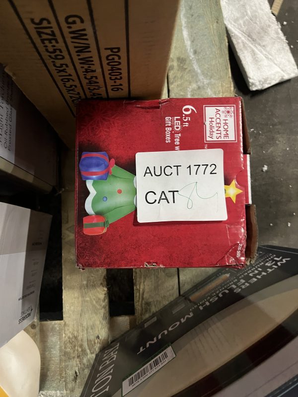 AUCT 1772 CAT 84 - Image 2