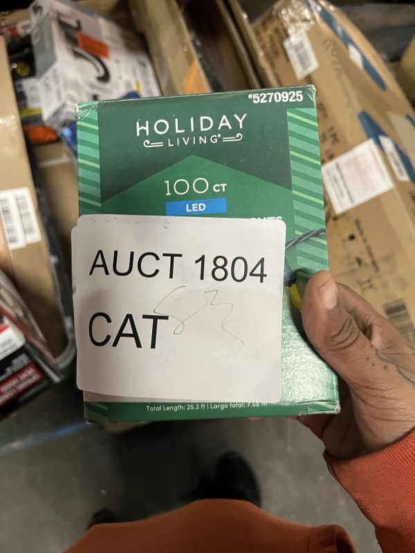 AUCT 1804 CAT 83 - Image 2