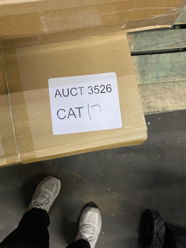 AUCT 3526 CAT 17 - Image 2